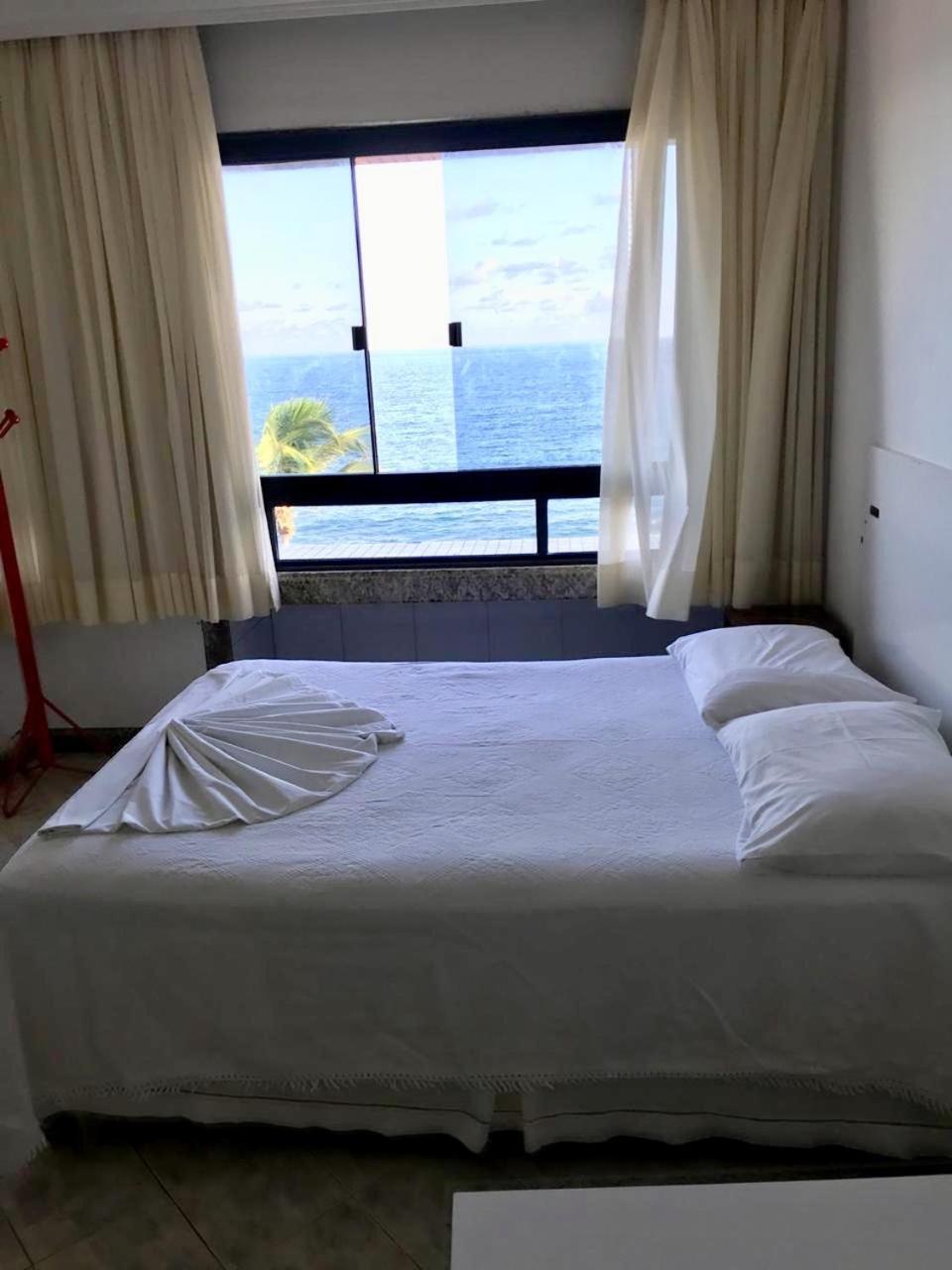Flat Na Barra Aparthotel Salvador Kültér fotó